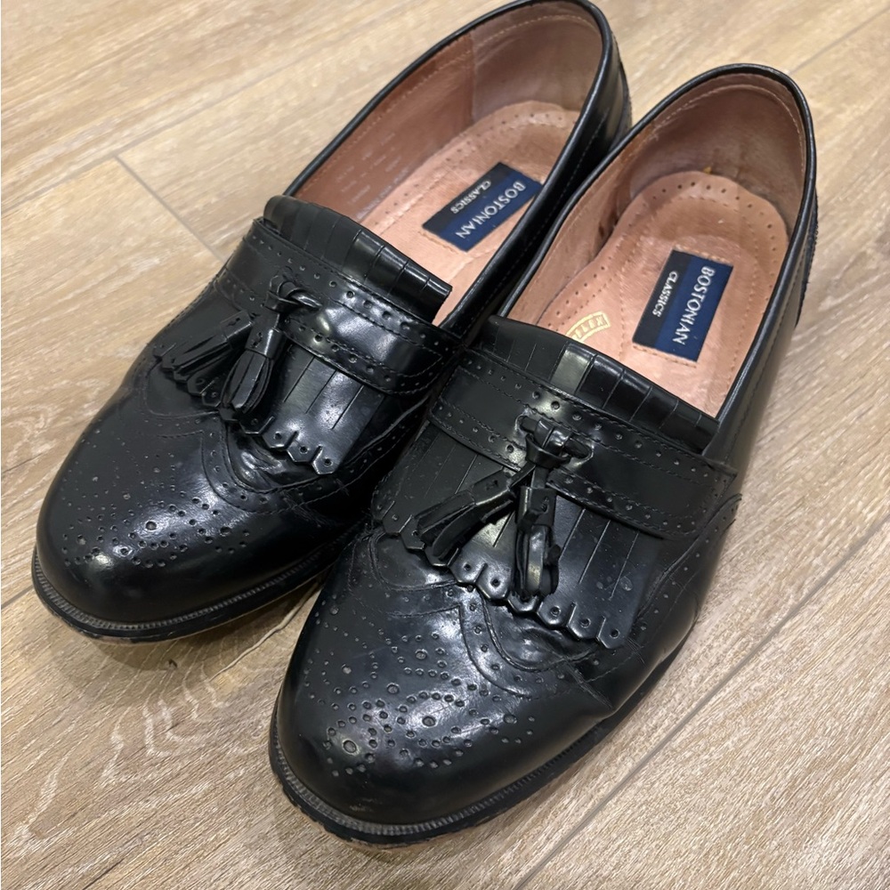 Bostonian Classics Black Leather Tassel Loafers – Dress Shoes SIZE 9W / 8M